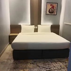 تحقق من التوفر