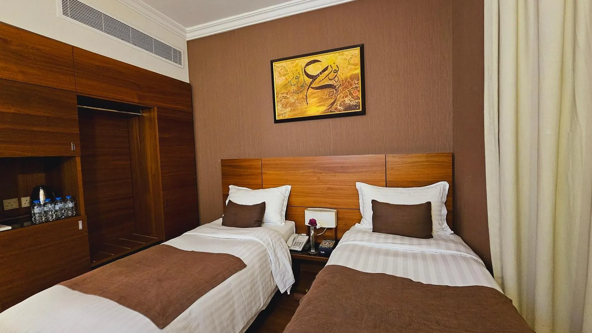 Apartment Deluxe Rooms In , Nour Al Thuria Mecca Saudi Arabia